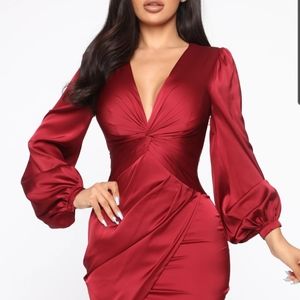 Medium Burgundy Women's Dress